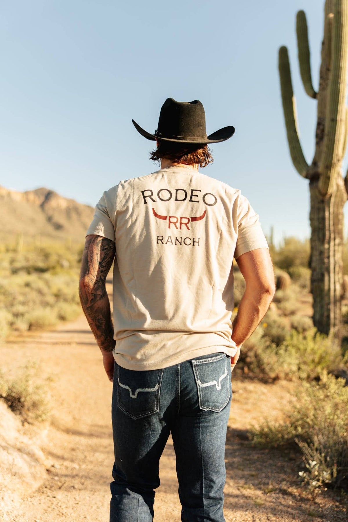 Rodeo Ranch Heritage Bull Mark T-Shirt – Beige